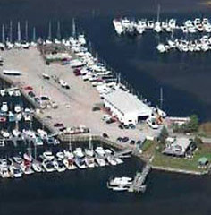 Brewer Yacht Yard at Mystic