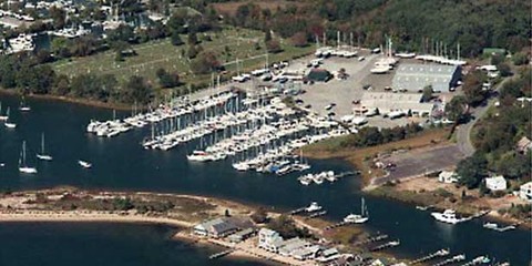 Brewer Yacht Yard at Greenport