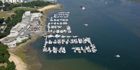 Bay Pointe Marina