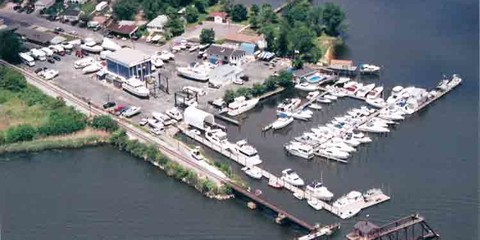 Anchor Bay East Marina & Yacht Sales