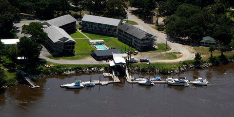 Halfmoon Marina