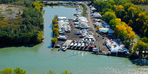 Pier 11 Marina