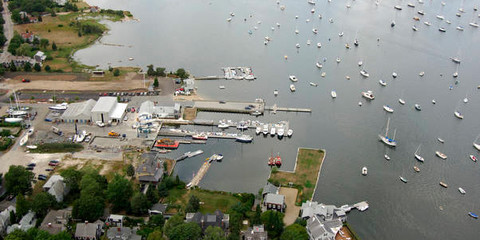 Barden's Boat Yard