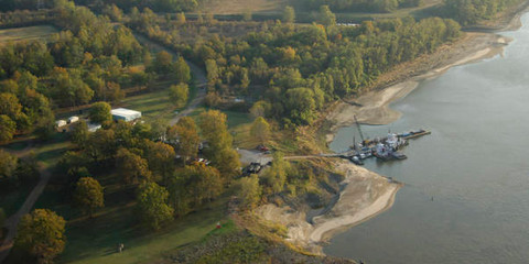 Warfield Point Park Marina