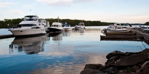 Donovan’s Shady Harbor Marina