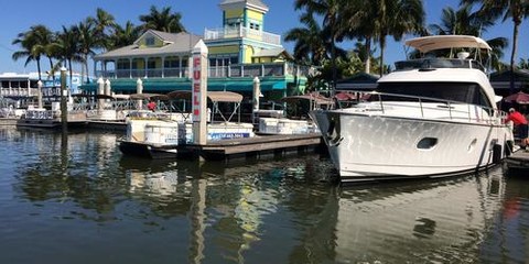 Salty Sam’s Marina