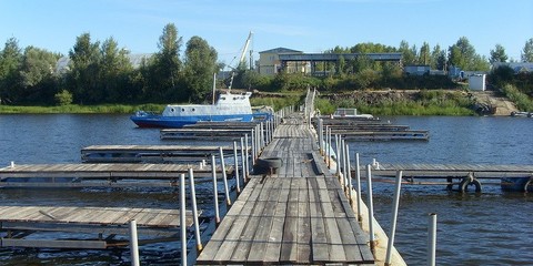 Yacht club lighthouse