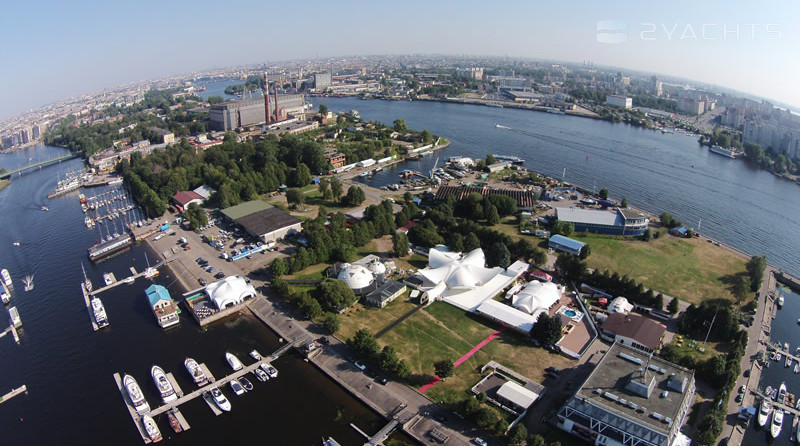 St. Petersburg River yacht club of trade unions