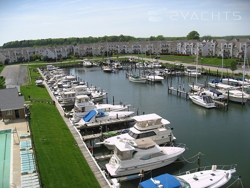 Castle Harbor Marina