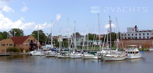 Carolina Wind Yachting Center