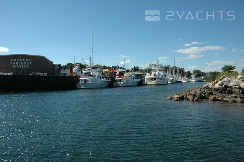 Brewer Sakonnet Marina