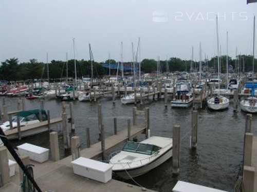 Anchorage Marina Yacht Club