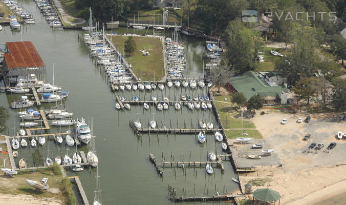 Fairhope Yacht Club