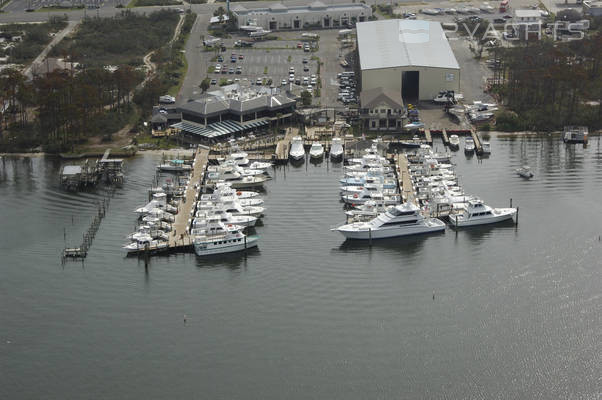 Zeke's Landing Marina