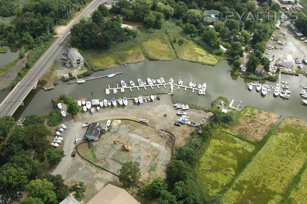 Bayliner Boat Center