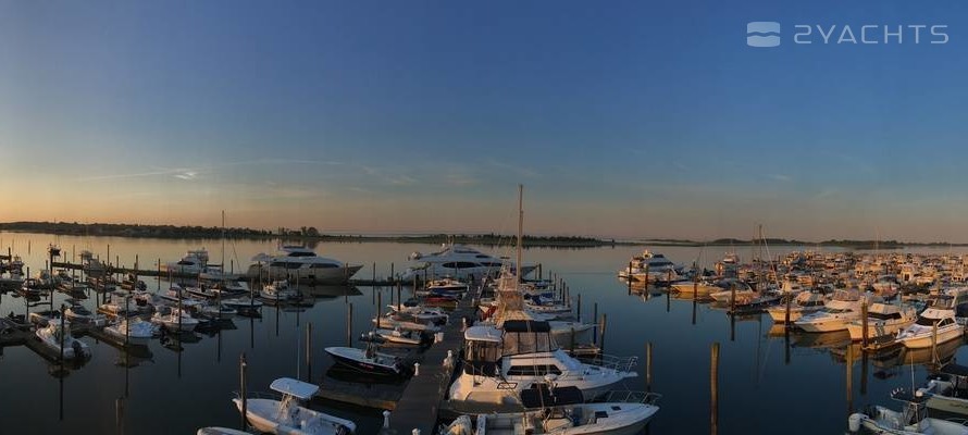 Cedar Island Marina