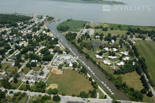 Delaware City Marina