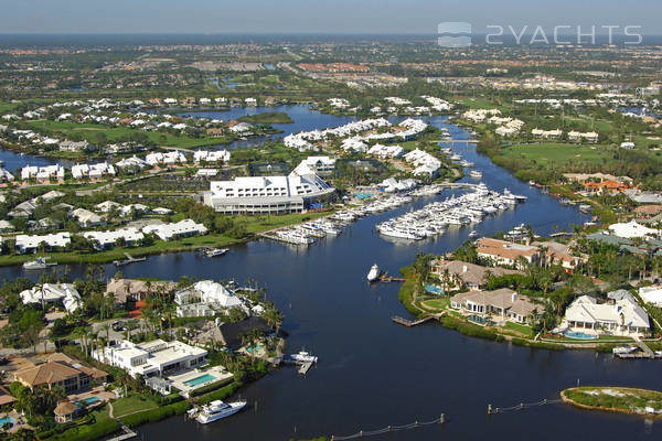 Admiral's Cove Marina