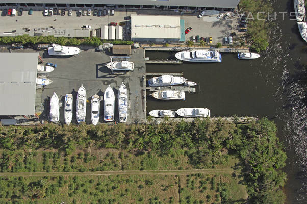 Marine Max East Florida Yacht Center