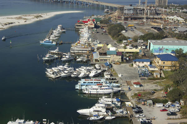 AJ's Seafood & Oyster Bar/AJ's High and Dry Marina