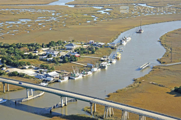 Lazaretto Creek Marina