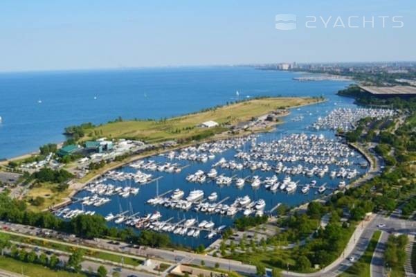 Burnham Harbor, the Chicago Harbors