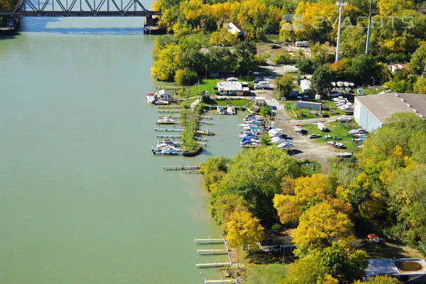 Skipper's Marina