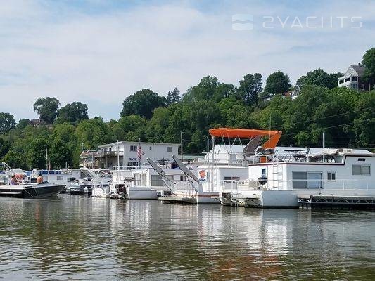 Bluff Harbor Marina