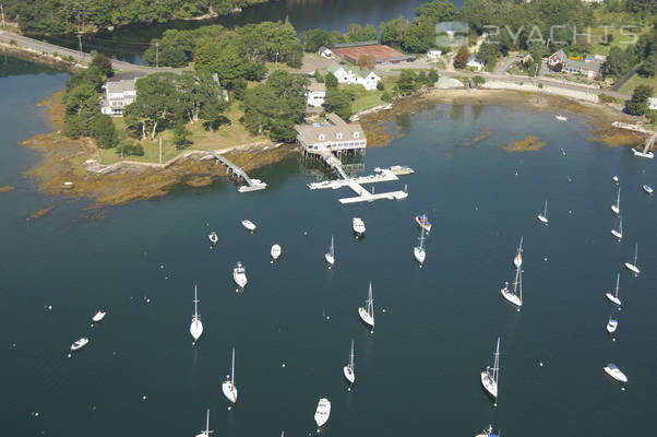 Boothbay Harbor Yacht Club