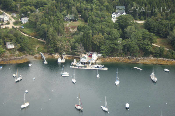 Buck's Harbor Marine