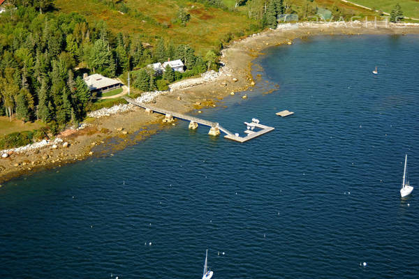 Center Harbor Yacht Club