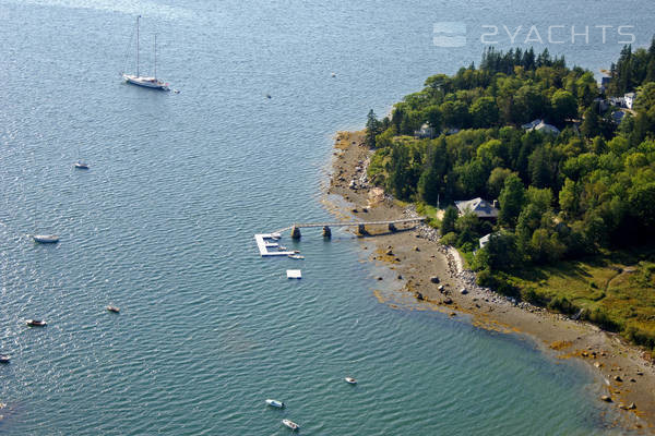 Center Harbor Yacht Club