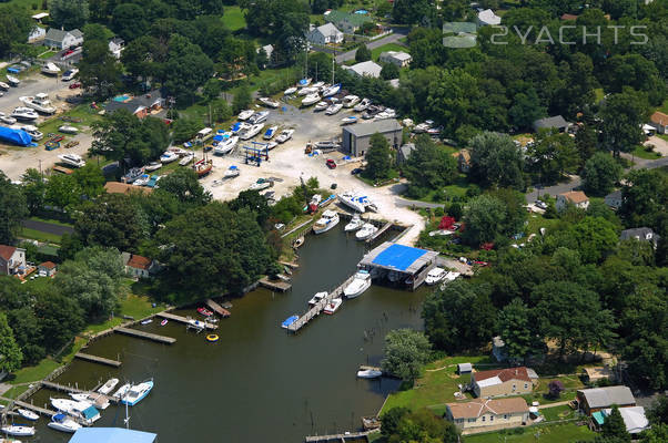 Deckelman's Boat Yard