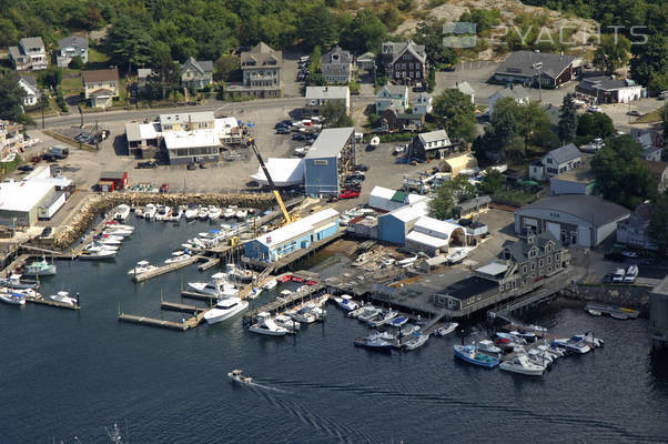 Brown's Yacht Yard