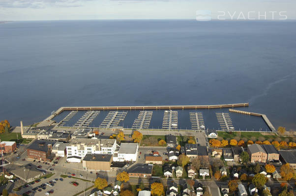 Menominee Marina