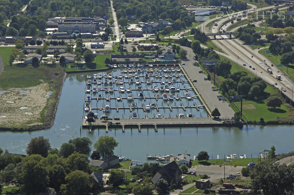 Bridge Harbor Marina