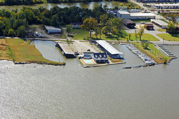 Palisades Marina & Yacht Club