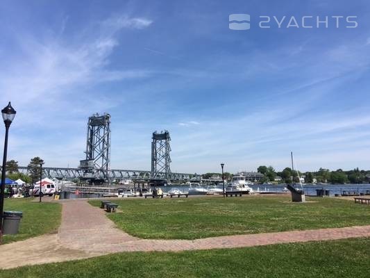 Prescott Park Municipal Dock