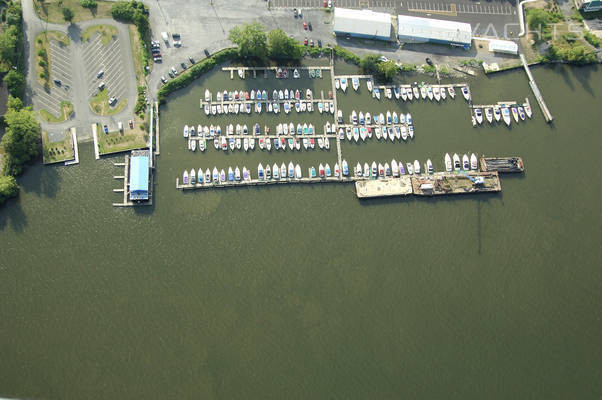 Gull Harbor Marina