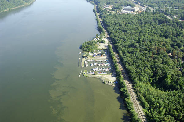 Hyde Park Marina