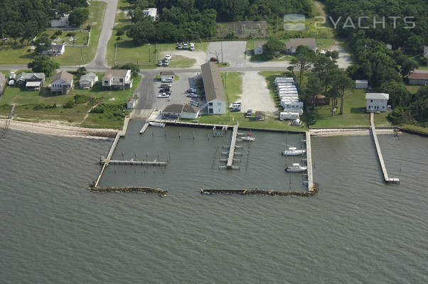 Calico Jacks Marina and Inn