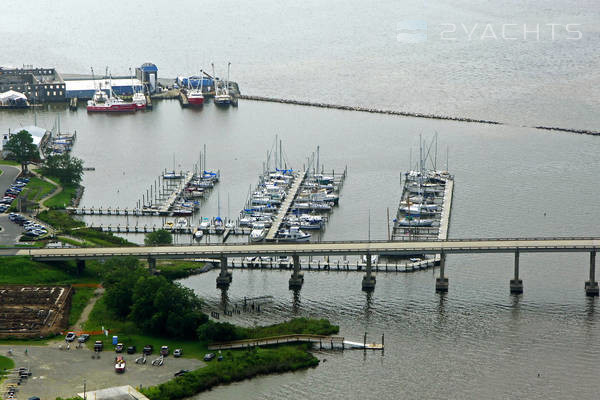 Oriental Harbor Marina