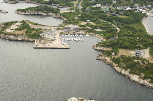 Fort Wetherill State Park Marina