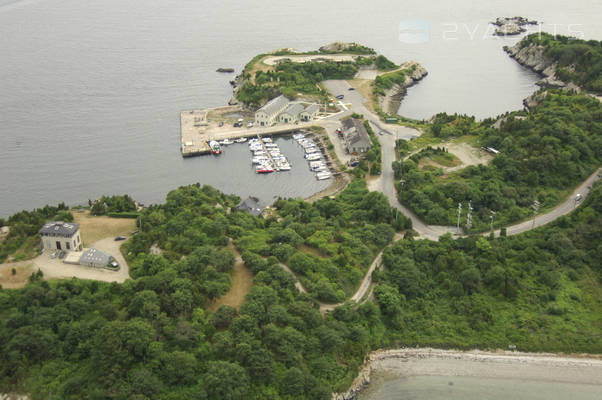 Fort Wetherill State Park Marina