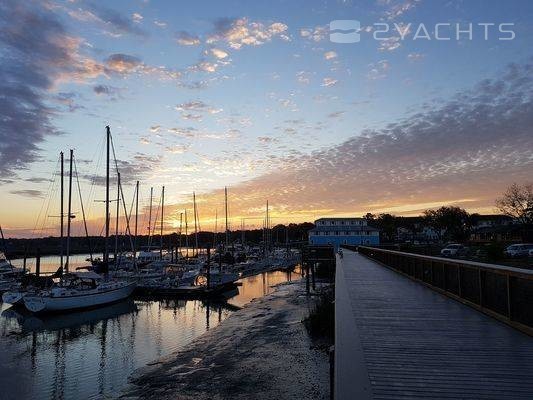 Lady's Island Marina