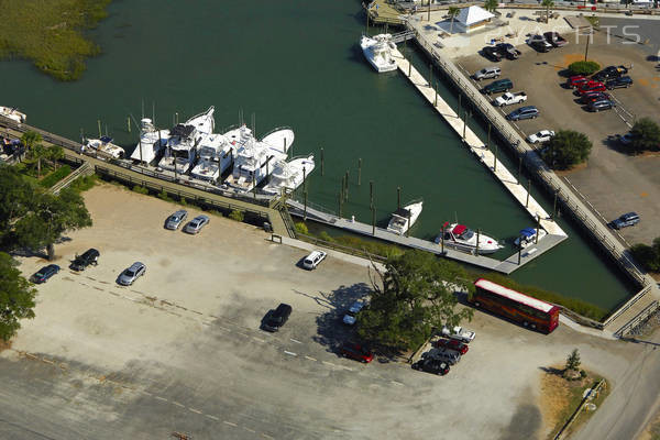 Captain Dick's Marina