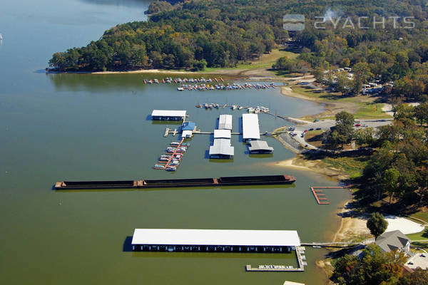 Buchanan Resort Marina