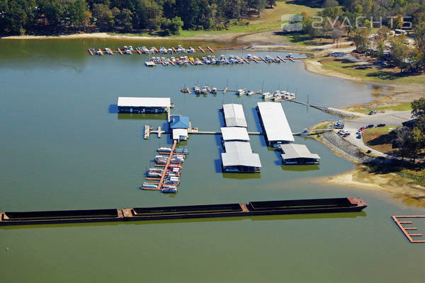 Buchanan Resort Marina