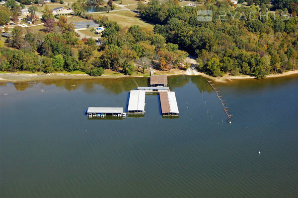 Mansard Island Resort Marina