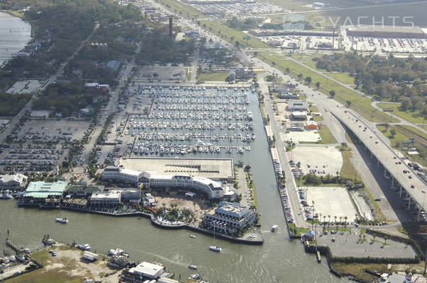 Kemah Boardwalk Marina